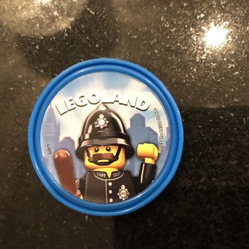 Legoland policeman pop badge - policeman,
