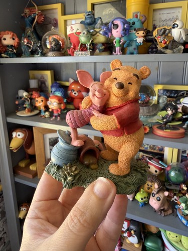 Disney simply pooh figurine - disney, "simply