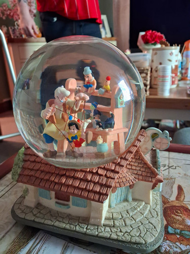 Disney pinocchio geppetto - disney,