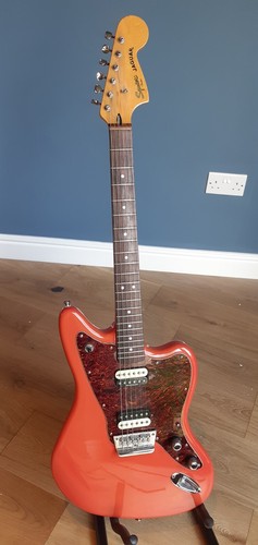 2011 squier fender vintage - 2011, by