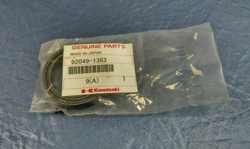 92049 1363 kawasaki seal - kawasaki, oil