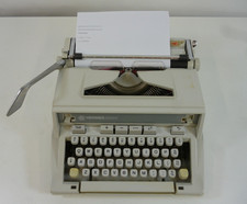 Hermes 3000 Portable Typewriter with Case and Spare Ribbon | Vintage #W8