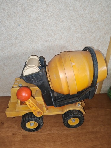 Fisher price cement - cement, mixer