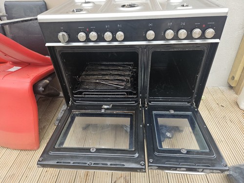 Gas and electric cooker - gas,