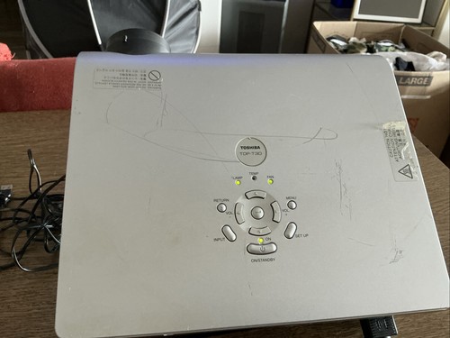 Toshiba tdp t30 dlp projector - tdp-t30,