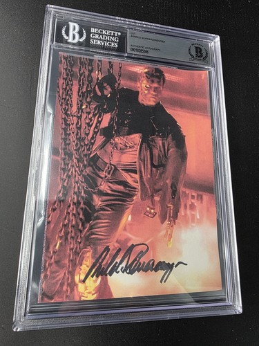 Arnold schwarzenegger signed - arnold,