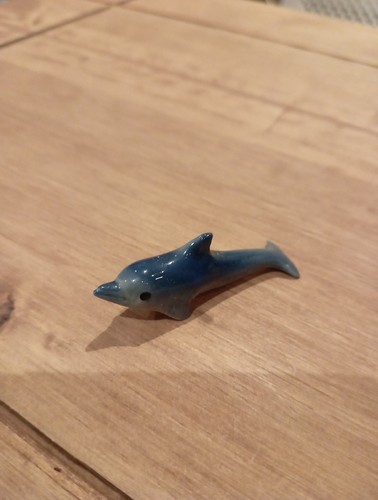 Hagen renaker minature dolphin - hagen,