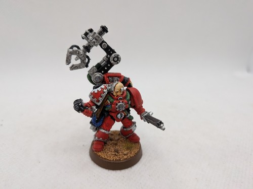 Well painted space - well, marine
