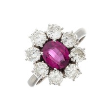 An impressive 18k white gold
