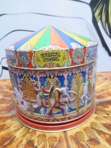 Churchill magical carousel - magical,