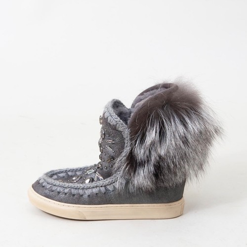525 mou free people - $525,