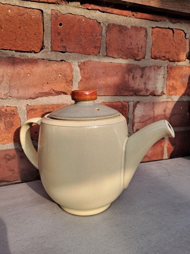 Vinatge denby potttery - denby,