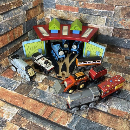Thomas the tank engine - thomas,