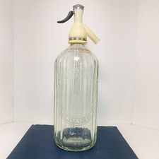 Schweppes 30 fl oz Soda Water