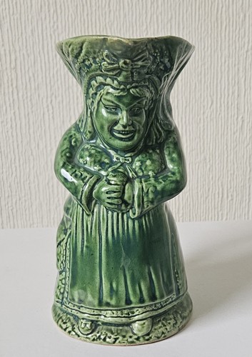 Antique majolica english toby - english,