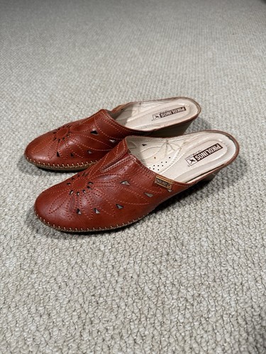 Pikolinos leather mules wedge - mules,