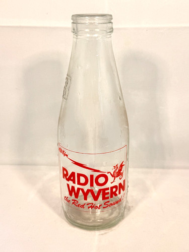 Vintage radio wyvern - radio, 102.8