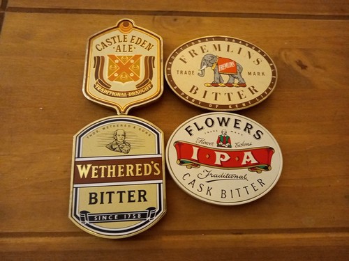 Ale pump clips breweriana - clips,