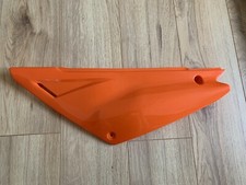 Rear Left Side Panel Plastic