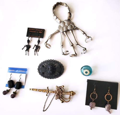 Vtg gothic halloween lot - vtg,