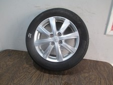 toyota yaris 2015 wheel and
