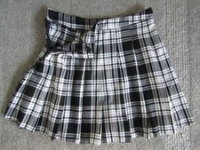 NEW LOOK Pleated Check Tartan