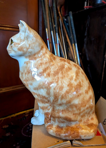 Large winstanley sitting - large,