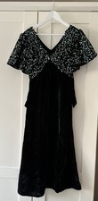 Oasis Occasion Velvet Sequin