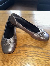 Clarks gold colour shoes - k,