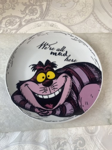 Disney alice wonderland - alice, in