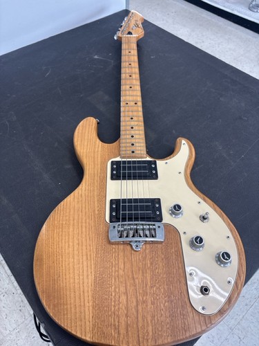 Peavey solid body - peavey,