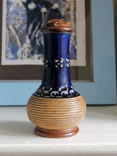 Antique doulton lambeth pepper - lambeth,