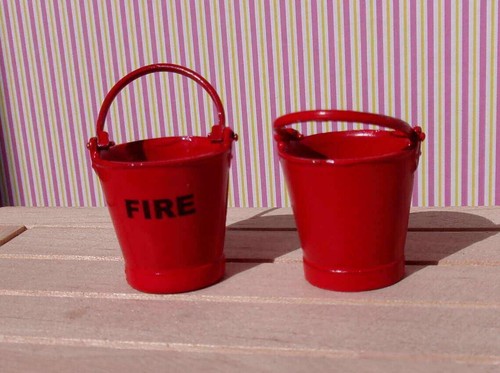 Dolls house red fire - red,