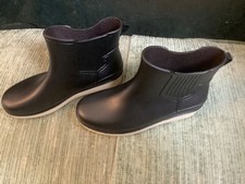 wellies anckle high size 5 