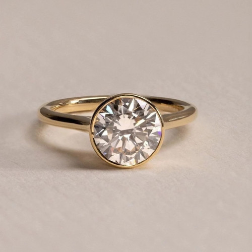 Round lab grown diamond - ct,