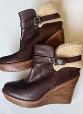 UGG® AUSTRALIA Anais Mahogany
