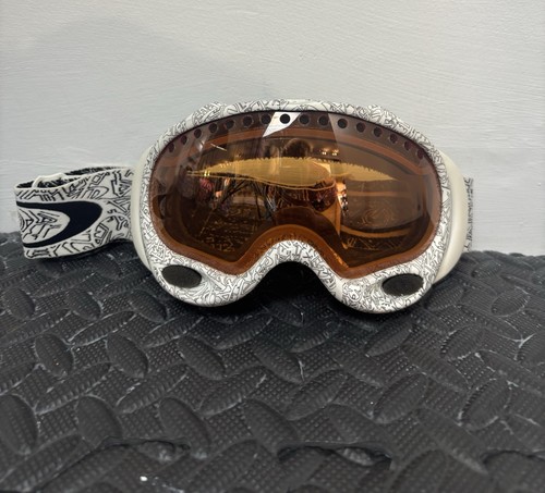 Oakley ski snowboard goggles - oakley,