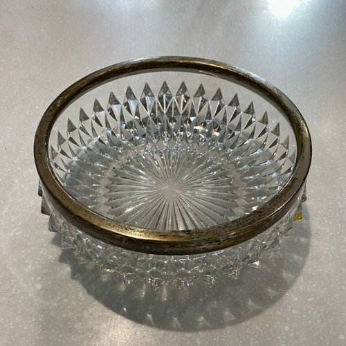 Vintage crystal serving bowl - crystal,