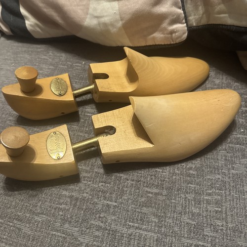 Harrods dinka shoe trees - dinka,