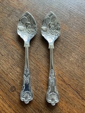 Pair of Kings Pattern Silver