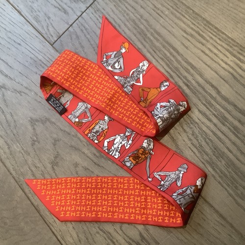 Auth hermes 100 silk twilly - silk,