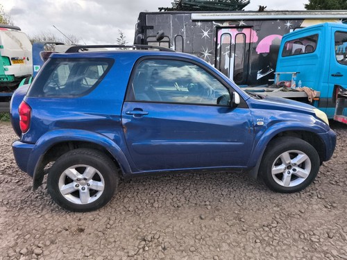 Toyota rav4 2000 - toyota, door