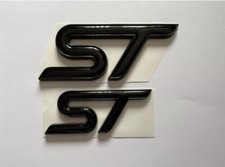 FRONT & BACK ST BADGE WITH COLOUR INSERT FIESTA FOCUS PUMA BLACK BLACK 