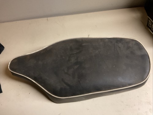 Triumph cub seat saddle - triumph, used