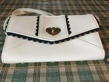 FLOOZIE FROST FRENCH small white handbag/black trim, zipper inside/straps detach