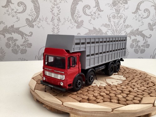 Trucks code 3 aec - trucks,