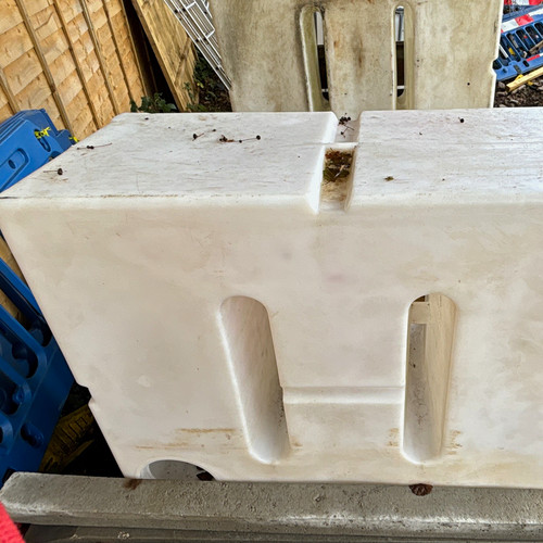 500l baffled water - 1,