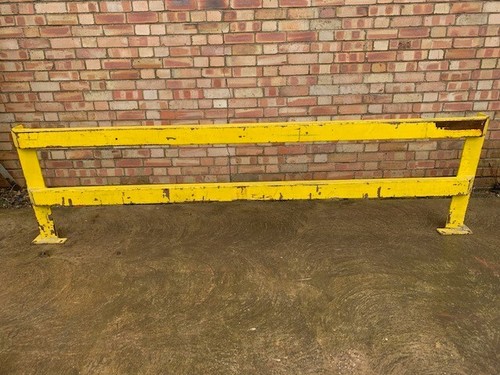 Safety barriers pedestrian - safety,