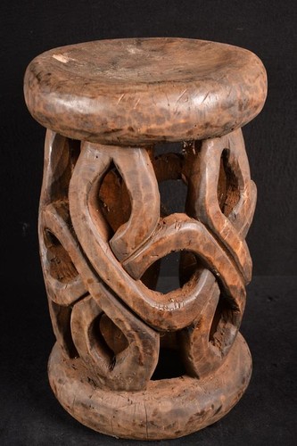 Primitive african bamun - a,