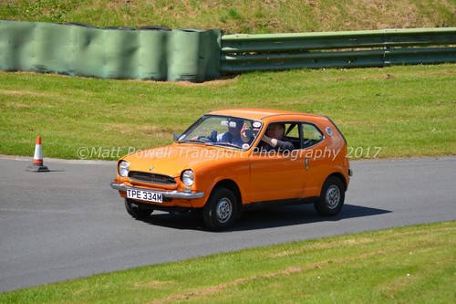 Car photo 12x8 honda z600 - honda,